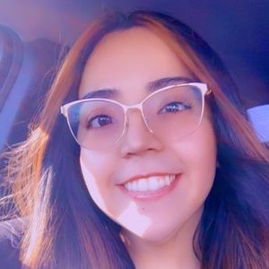 Meet your Posher, Evangelina